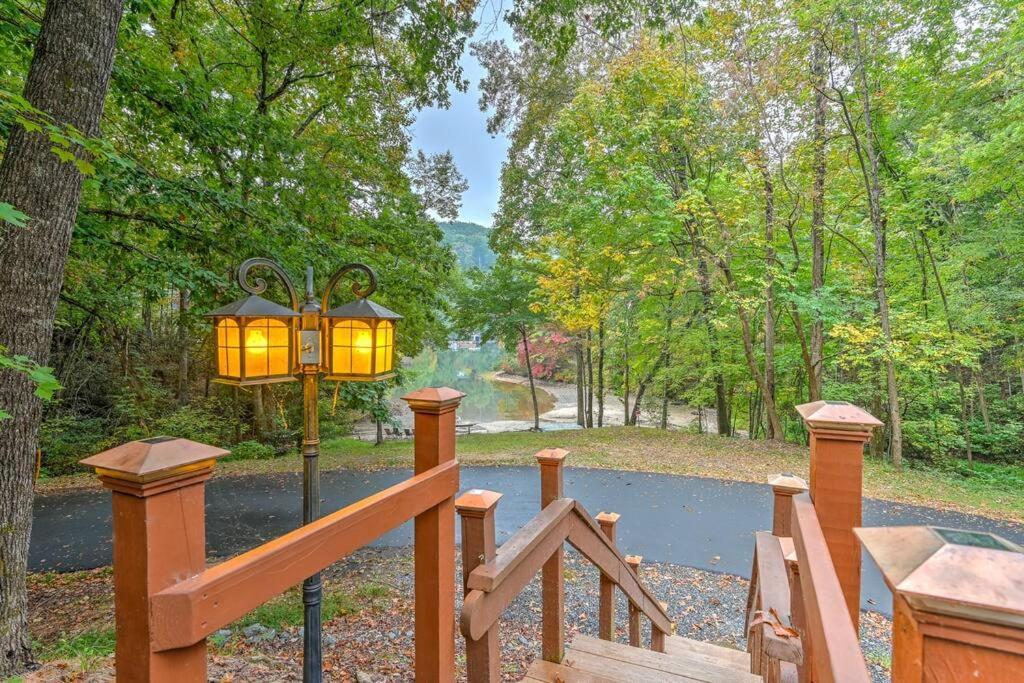 The Cove Retreat- Hot Tub/Screened Porch/Game Room Lake Lure Zewnętrze zdjęcie